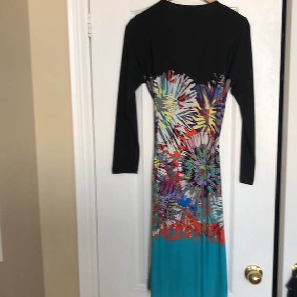 โ๏ธ๐ Cleo wrap dress - Picture 2 of 3